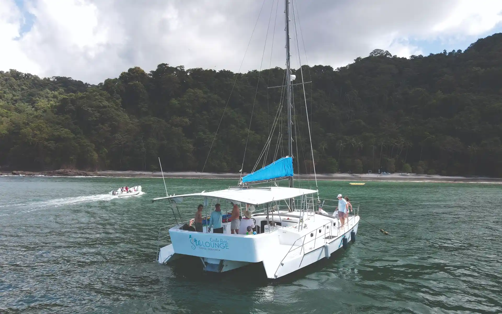 Sealounge crew creating unforgettable experiences in Jaco, Costa Rica